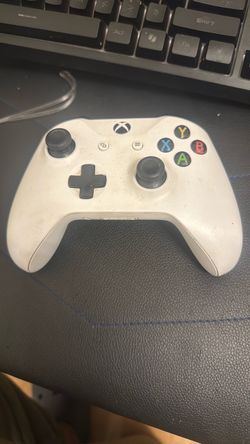 Xbox one controller.