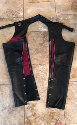 XL BLACK LEATHER CHAPS
