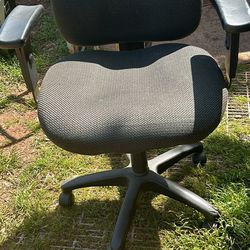 office chair in good condition