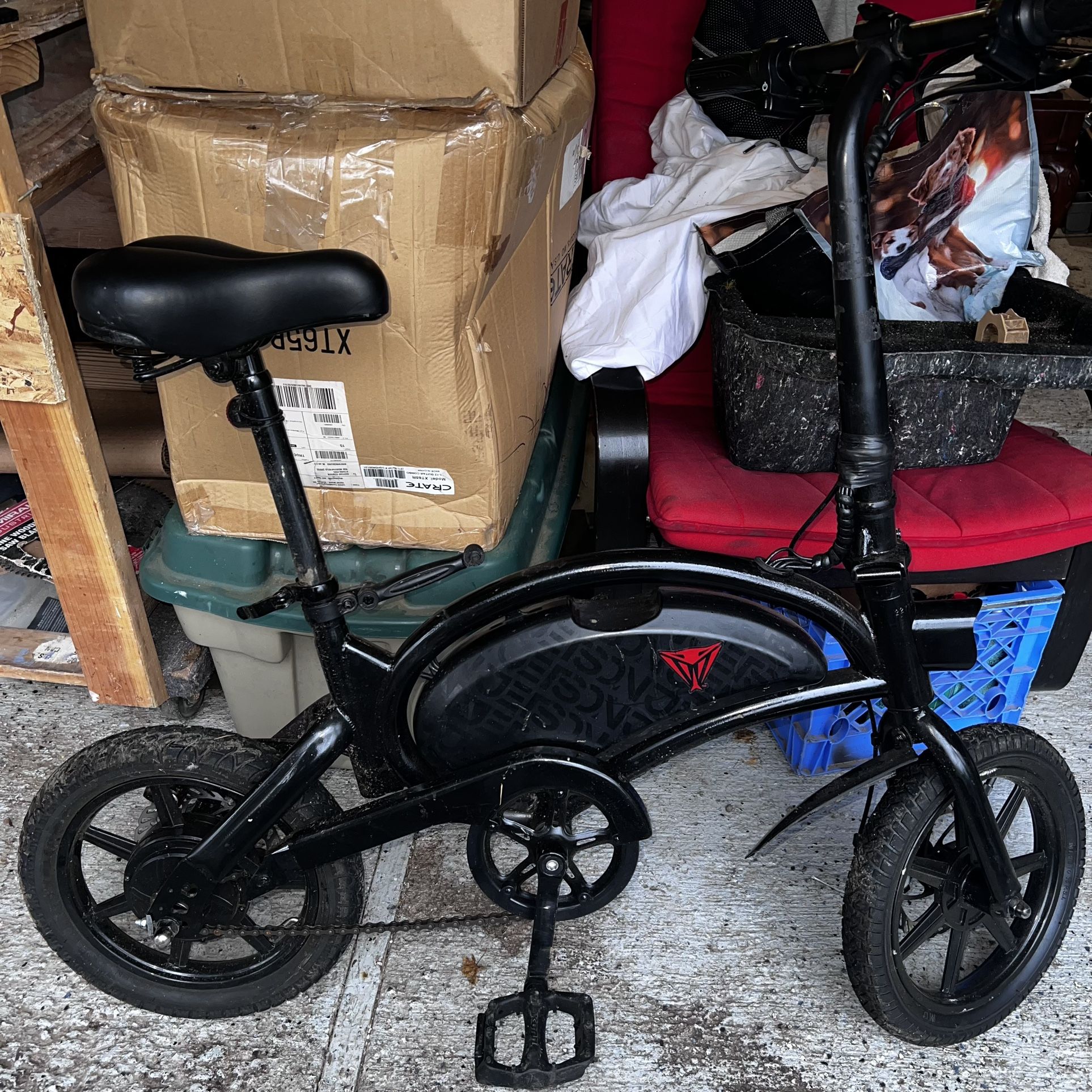 Jetson Bolt Pro E Bike - Black, Folding