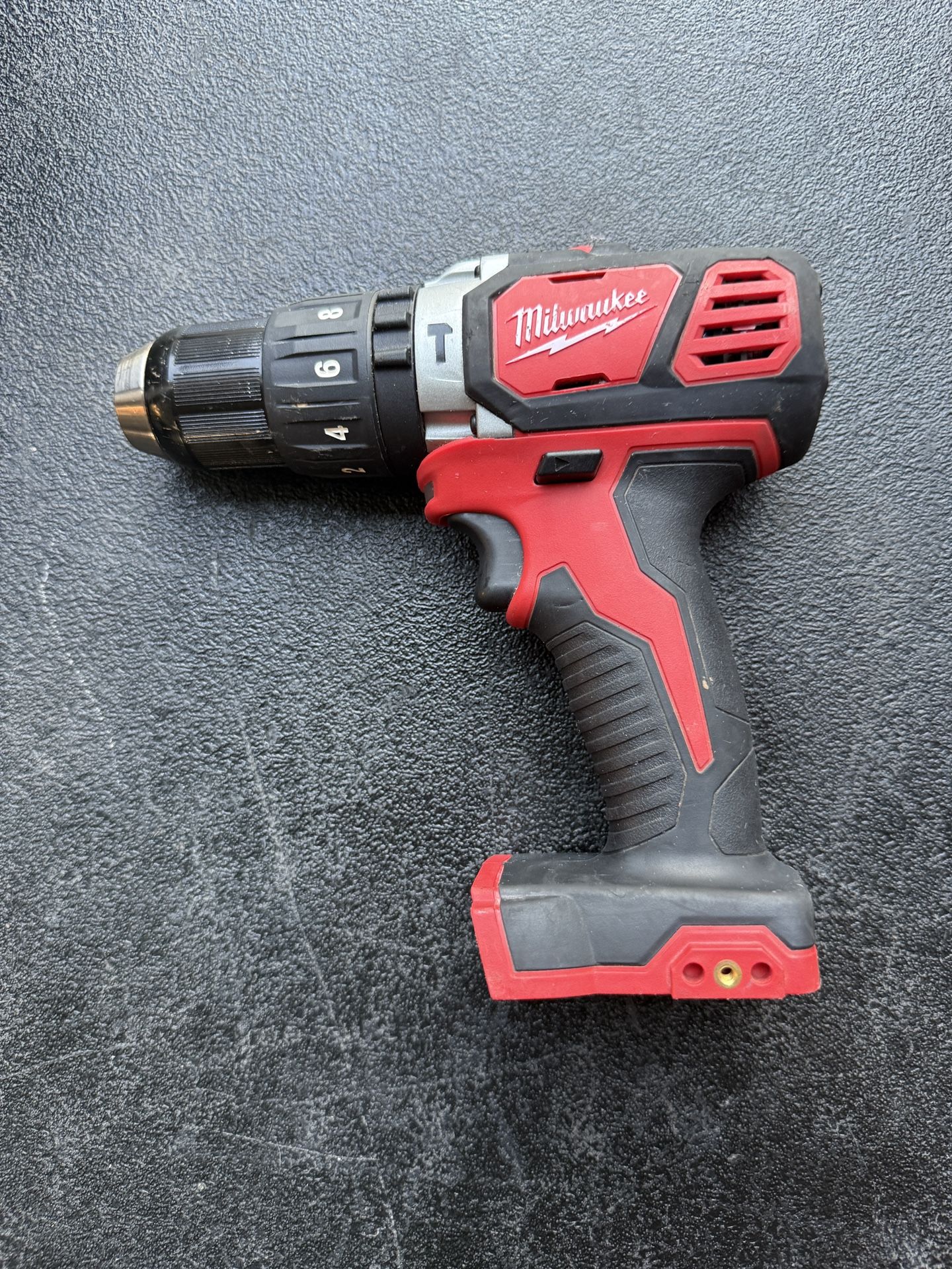 Milwaukee M18 18V Lithium-lon Cordless 1/2 in. Hammer Drill/Driver (Tool-Only)