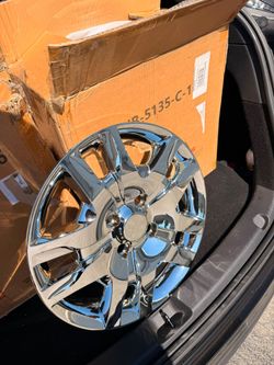 Hubcaps Nissan Sentra size 16"