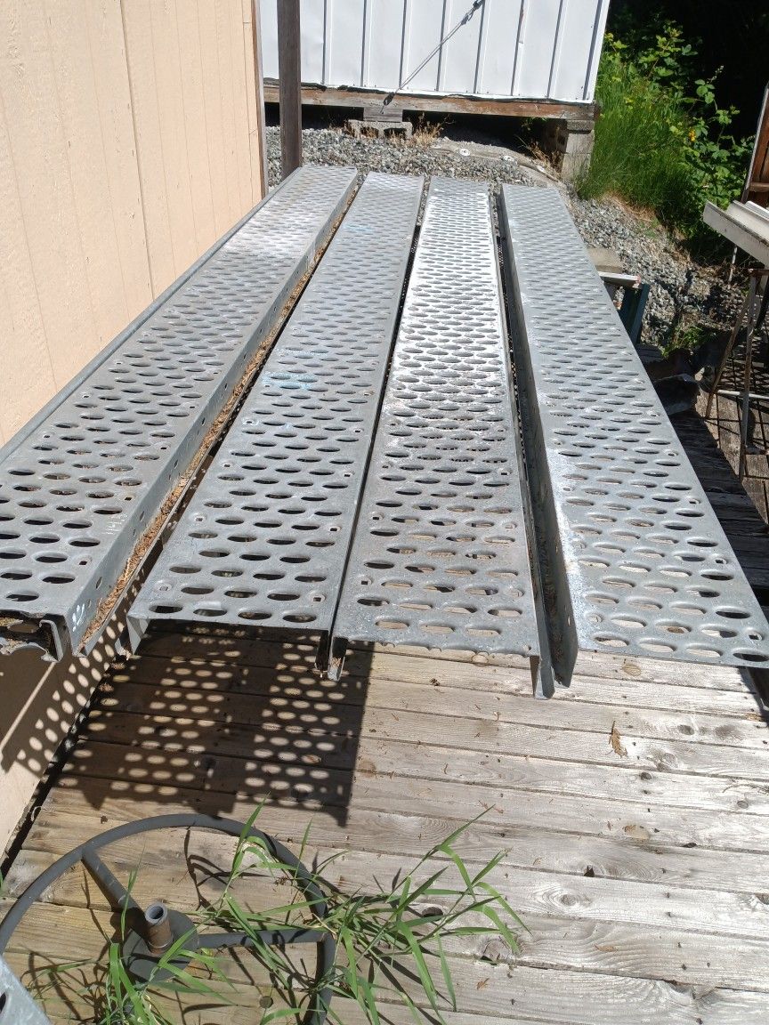 #981... Galvanized Steel Ramps