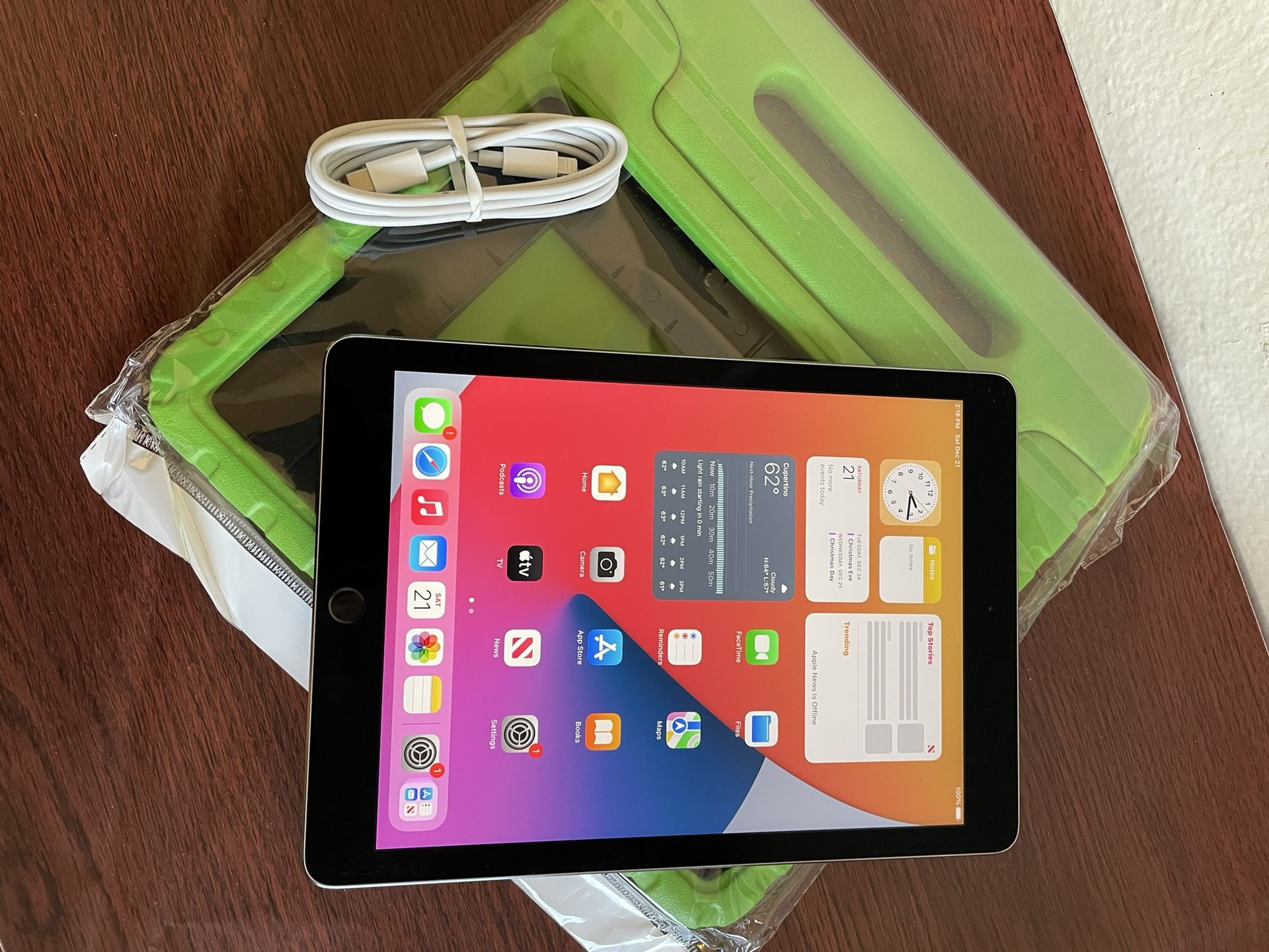 Apple iPad Air 2 64GB with Kids Case And Cable