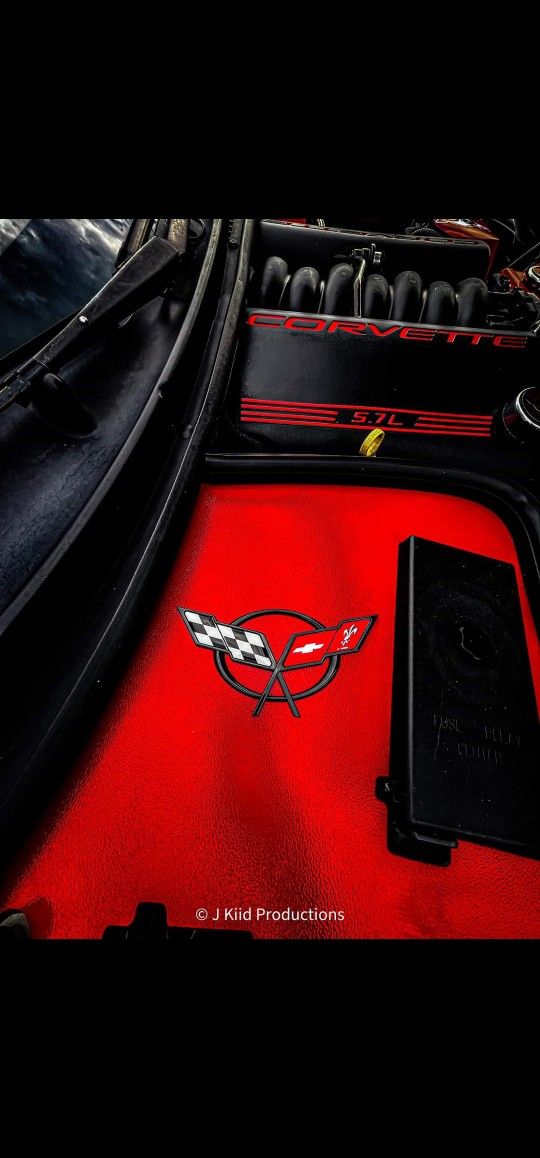 Corvette C5 97-04 Battery Den Cover