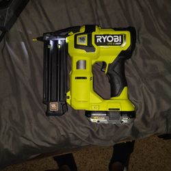 Ryobi Airstrike 18v Brad Nailer 