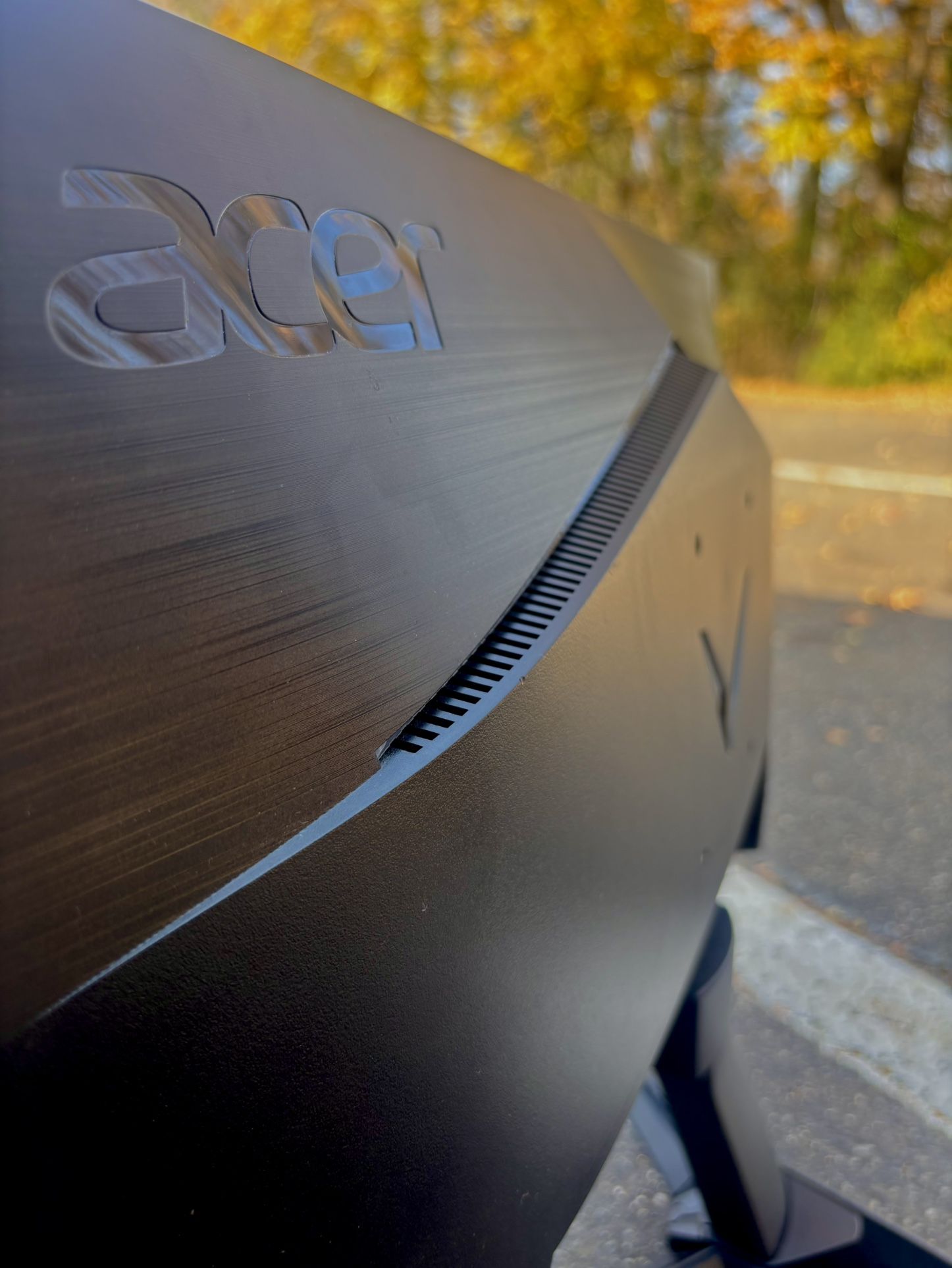 Acer Nitro Pro Gaming Monitor 24in 165HZ 1ms Response Time