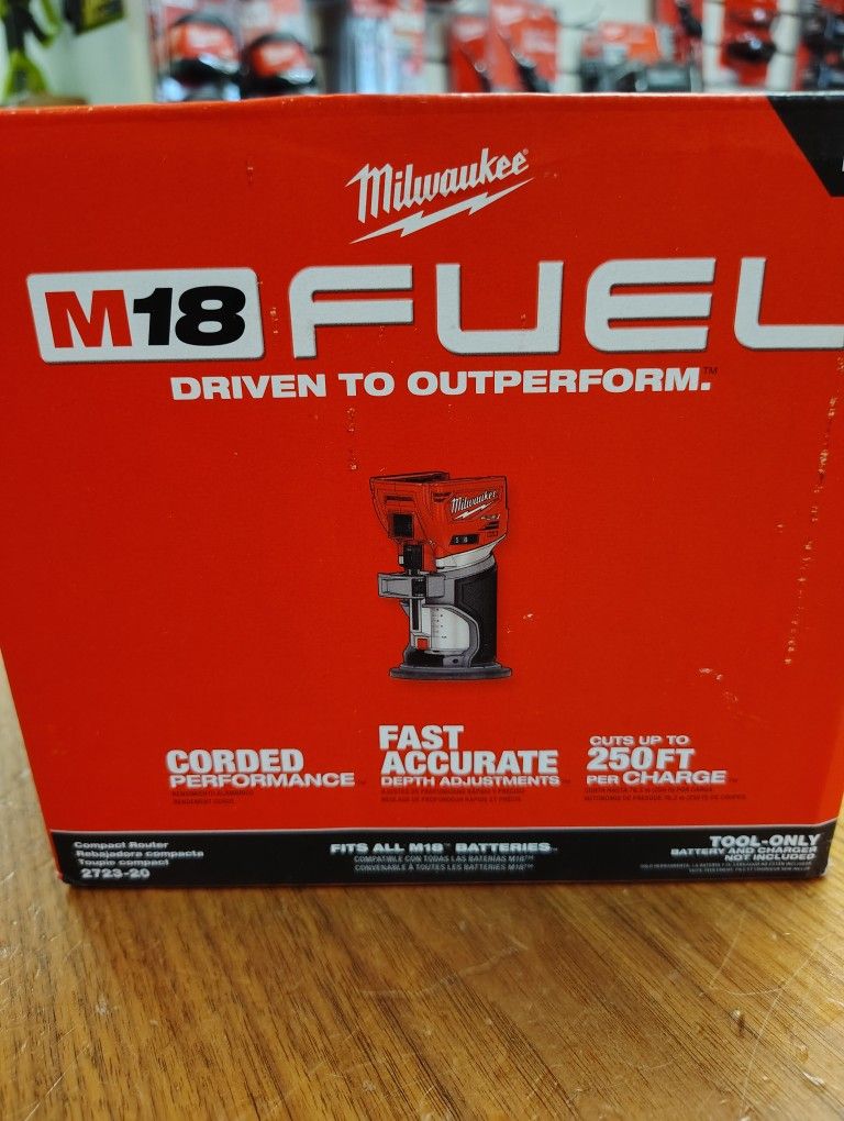 Milwaukee Cordless Fuel Router
