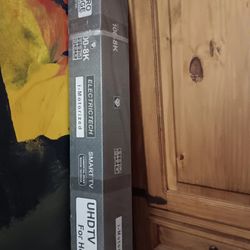?ero Wdve Screen For Home Theaters 