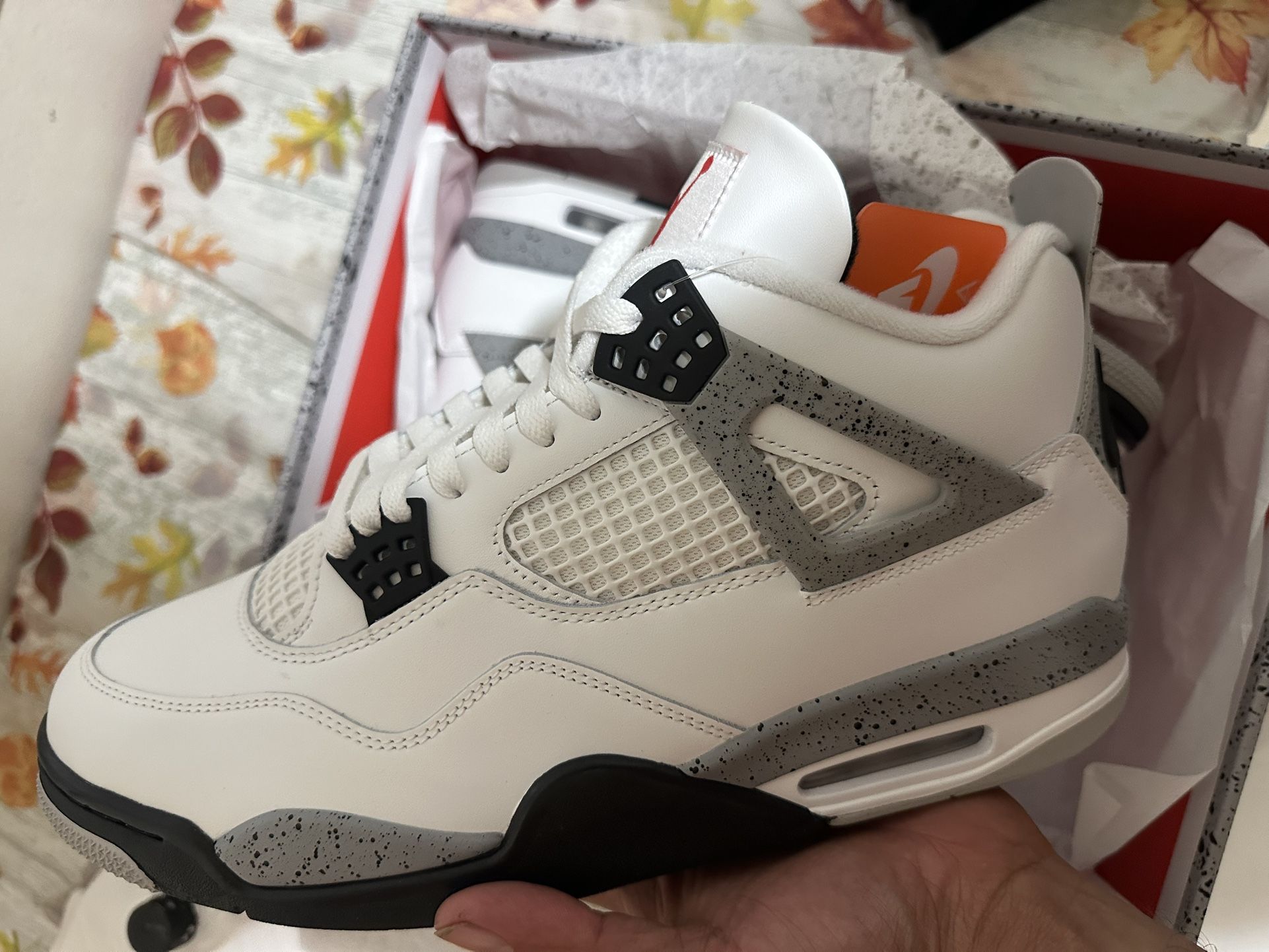 Jordan 4 White Cement