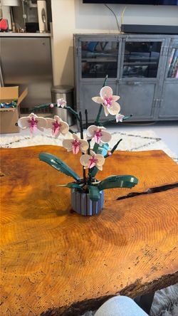Lego orchid