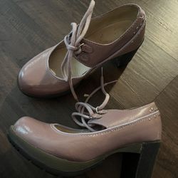 Vintage Lavender Dr. Marten Heels