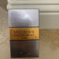 SpiceBomb Perfume