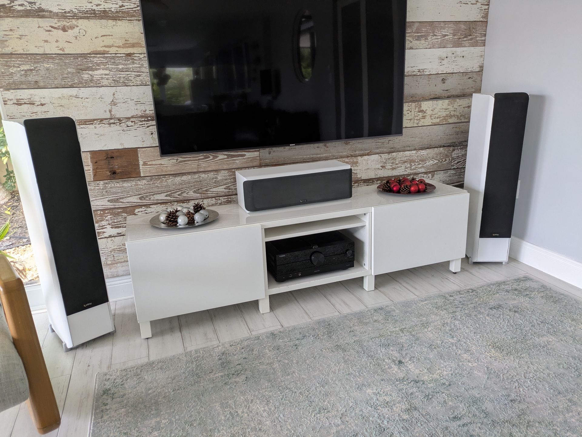 IKEA BESTÅ White TV bench/Media Console - USED