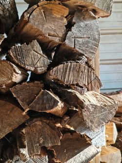 💥JULY 4th BBQ FIREWOOD - We have Oak, Pecan, and Mesquite - come on by yall! 💥