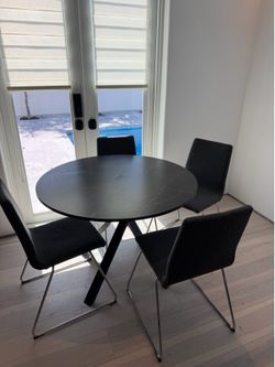 MARIEDAMM IKEA table black marble effect with 4 chairs