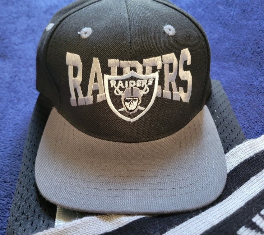 Raiders memorabilia for Sale in Hayward, CA - OfferUp