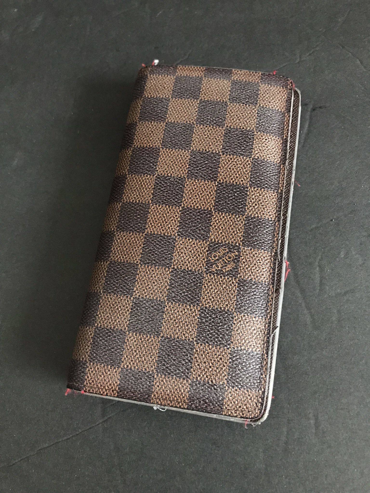 Lv Louis Vuitton Authentic Wallet for Sale in Miami, FL - OfferUp