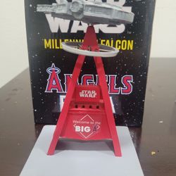 Star Wars ANGELS BOBBLEHEAD 4/19/25