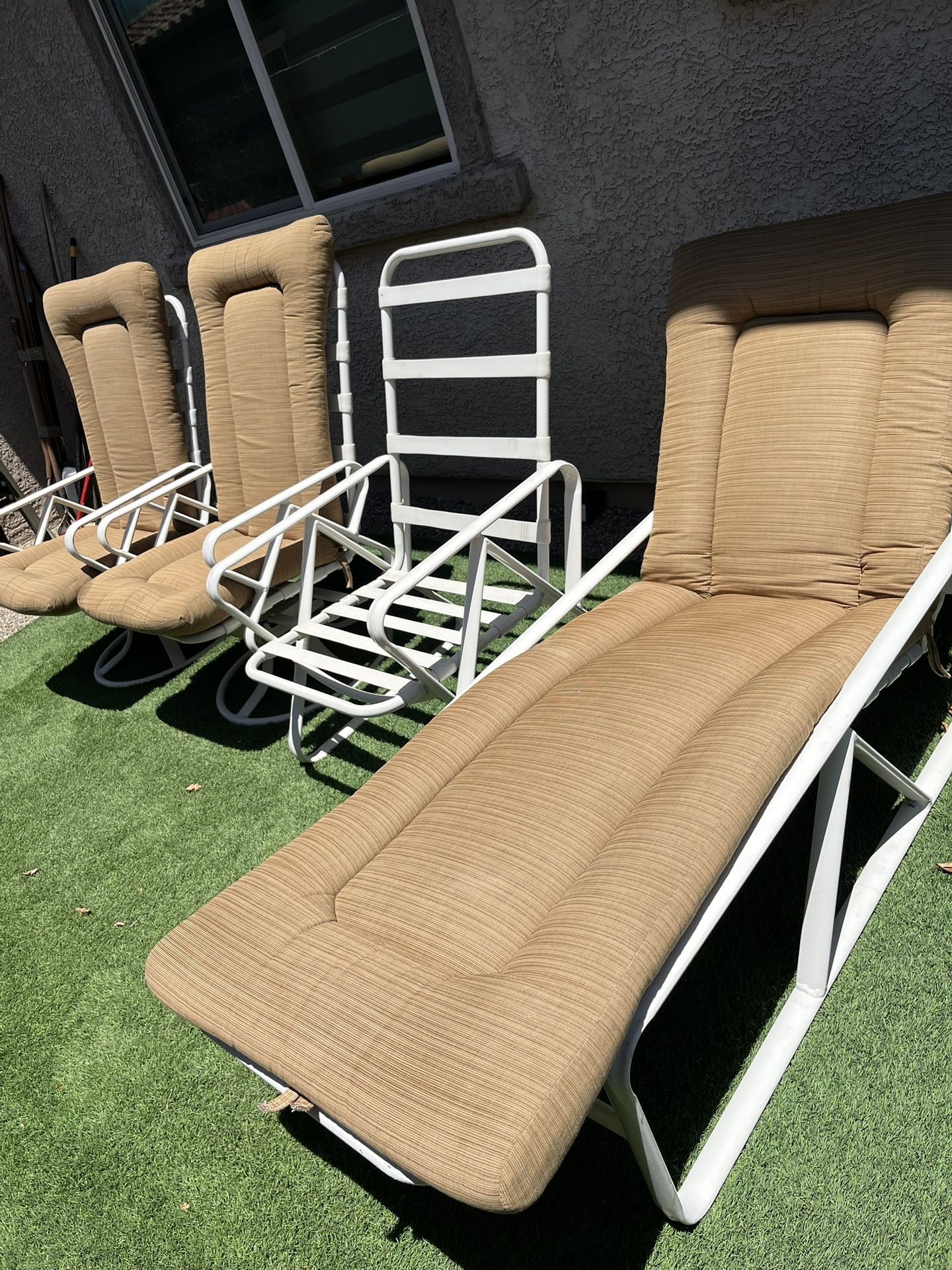 Outdoor Chairs
