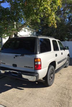 2004 chevy tahoe