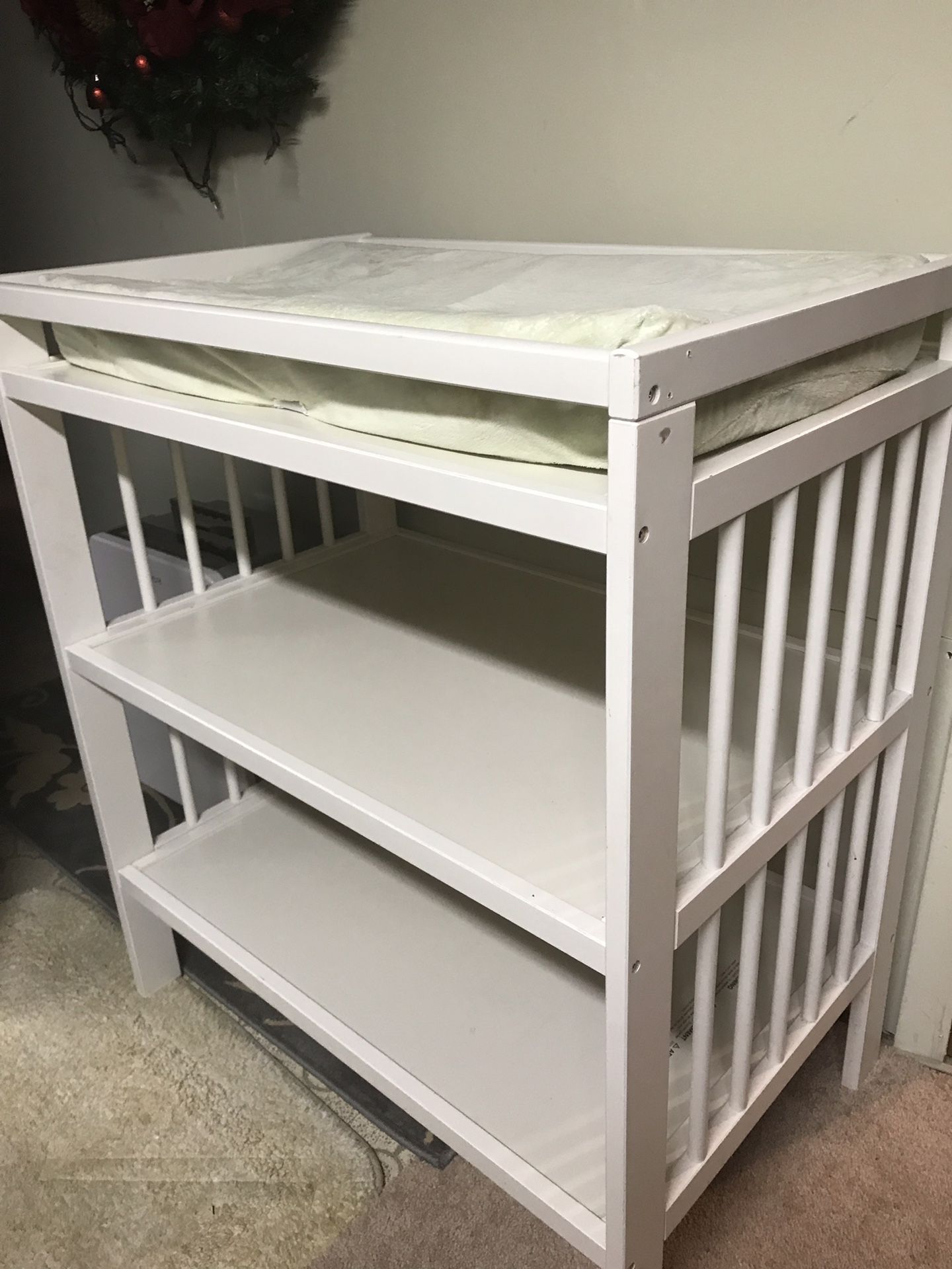 Baby changing table (IKEA)
