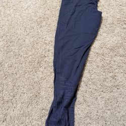 Medium leggings, varying brands