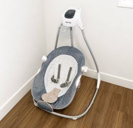 Ingenuity baby swing rocker 0-9 months