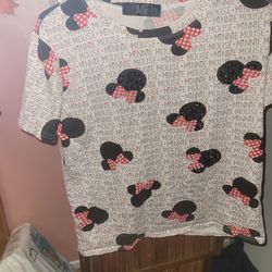 Minnie mouse shirt