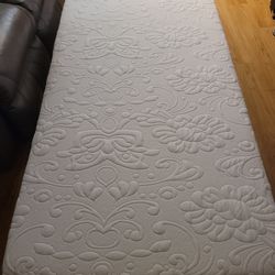 Twin xl matress medium firm (moving sale)