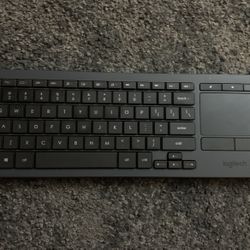 Logitech K830 Illuminated Living Room Keyboard Tested & Working