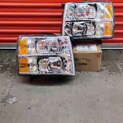 Pair Headlights For 2007-2013 Chevy Silverado Chrome Front Headlamps