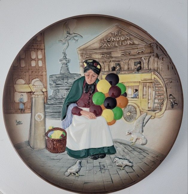 ROYAL DOULTON ENGLAND