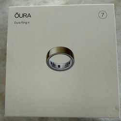 Oura Ring Gold Gen 4 (size 7)