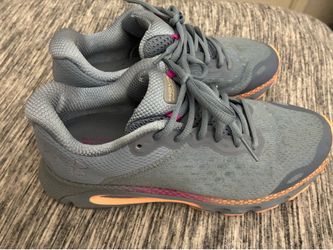 Under Armour Womens HOVR Infinite Blue Running Shoes Sneakers Size 8