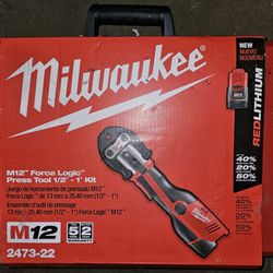 Milwaukee
M12 12-Volt Lithium-Ion Force Logic Cordless Press Tool Kit (3 Jaws Included) with Two 1.5 Ah Battery and Hard Case