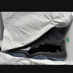 Jordan 11 .. Gamma Size 8