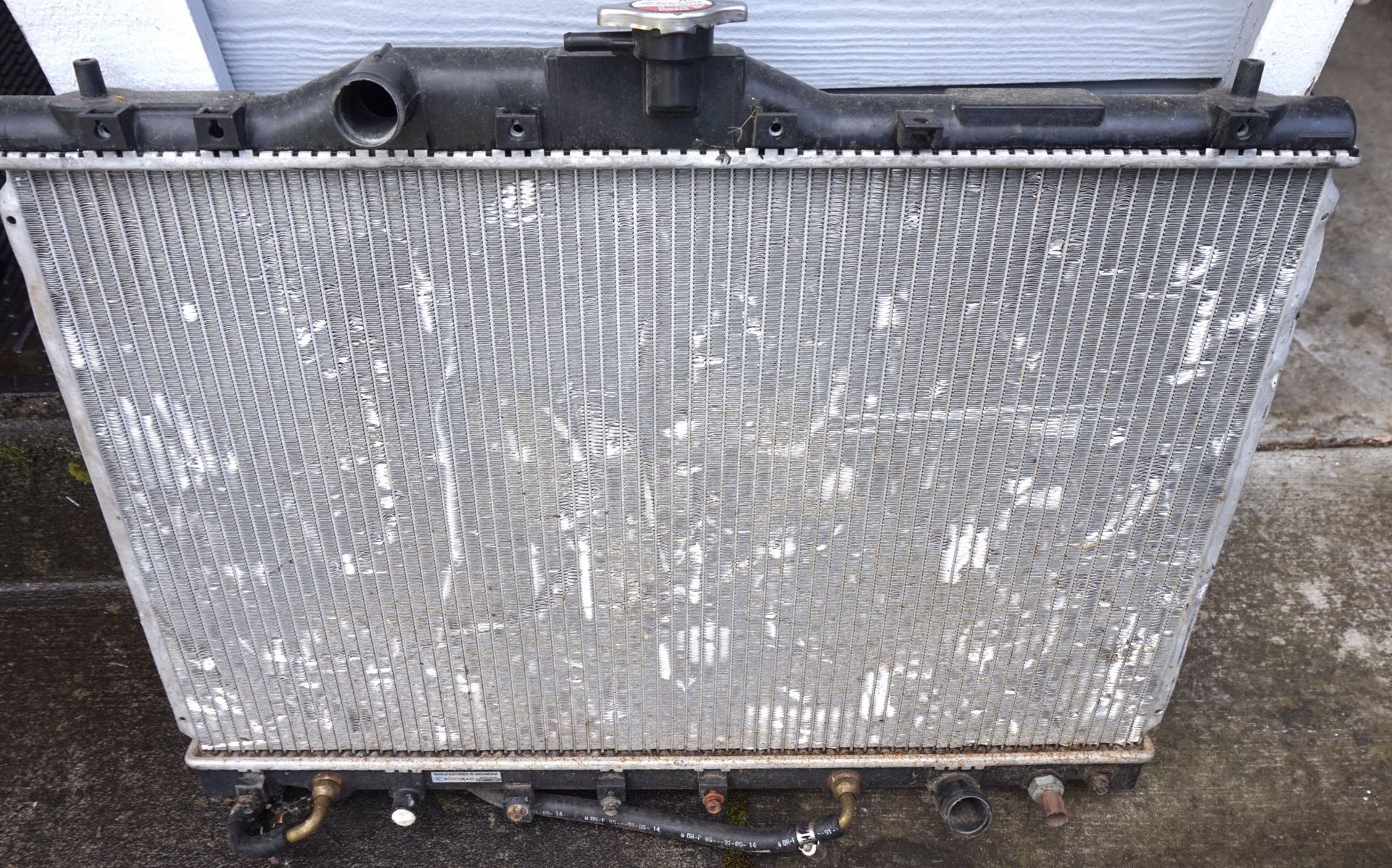 91-95 Acura Legend Radiator