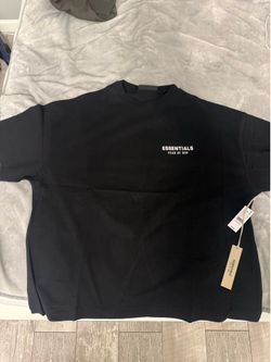Essentials shirt size large