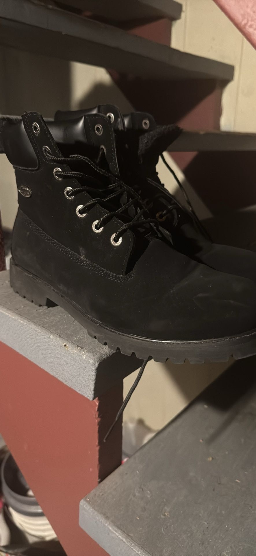 lugz