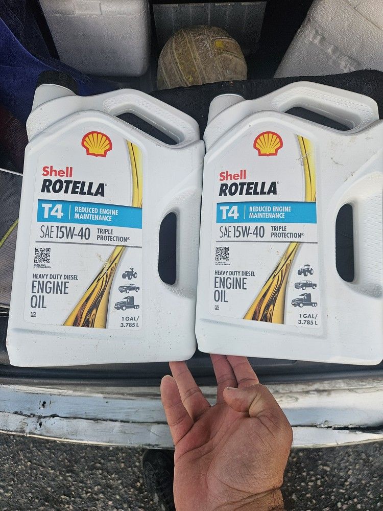 Engine Oil SAE 15w-40