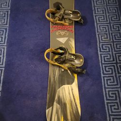 Burton 68 omen Snowboars w/Bindings 164cm