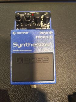 Boss Synthesizer SY-1 Guitar Pedal