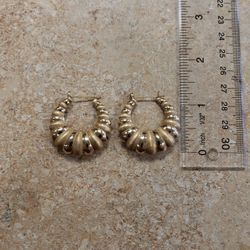 14k Yellow Gold Hoop Earrings 1.25"