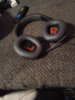 Nine bot c2 pro and JBL quantum