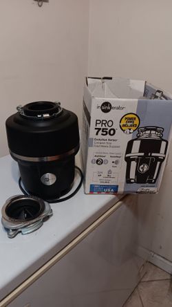 New Garbage Disposal Insinkerator Pro 750