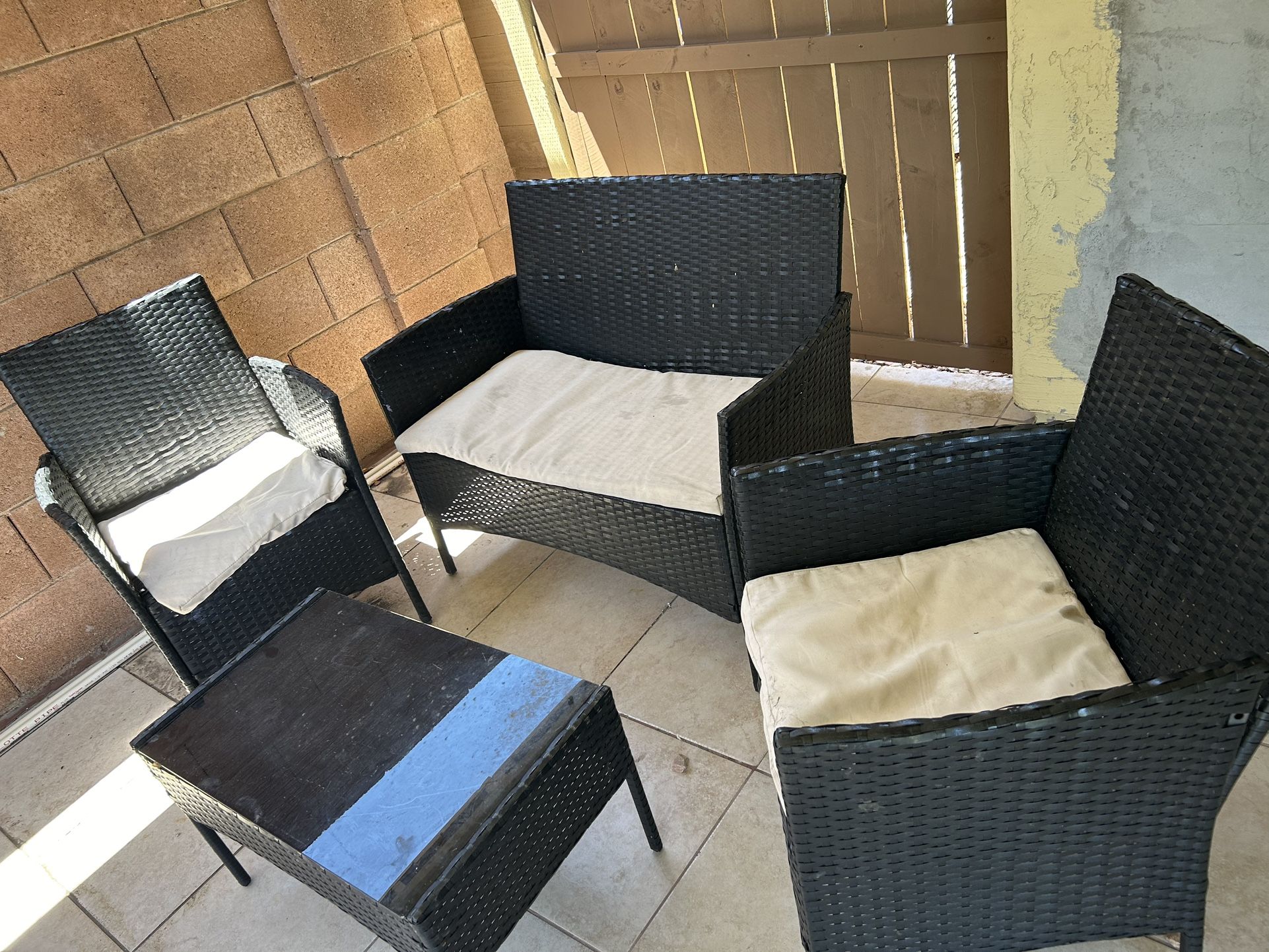 Outdoor Furniture 4pc Set