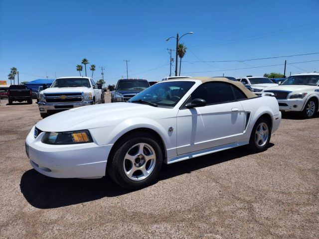2004 Ford Mustang