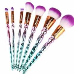 Makeup brush set from LA Makeup