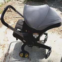 Dream On Me Portable Bassinet 